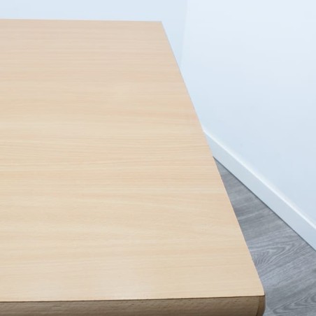 Mesa auxiliar patas cilíndricas cromadas de 120cm