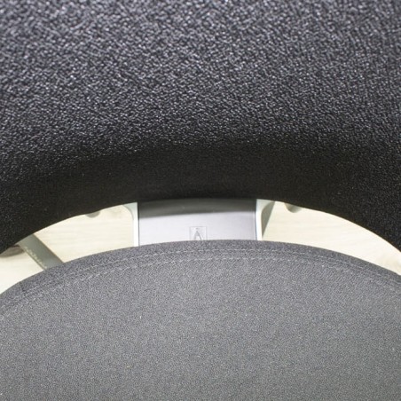 Silla dirección tapizada negra con brazos fijos