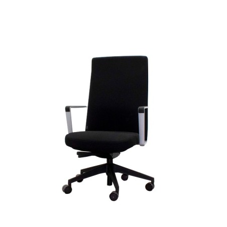 Silla dirección tapizada negra con brazos fijos