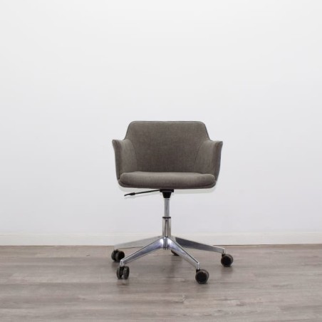 Silla giratoria gris jaspeado y base cromada