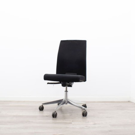 Silla operativa color a elegir sin brazos y base cromo