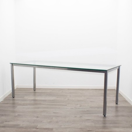 Mesa operativa de cristal con patas metálicas de 200cm - Mercaoficina