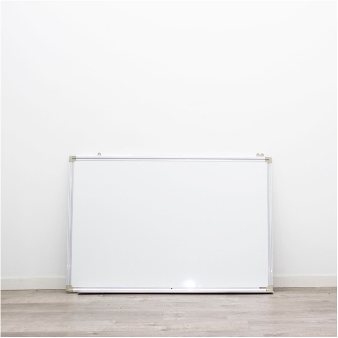 Pizarra de pared blanca de 120x80