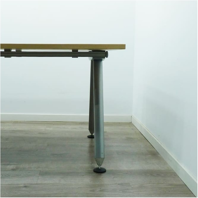 Mesa de dirección en maple y gris de 180cm