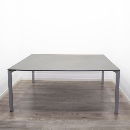 Mesa de juntas en gris ceniza de 180cm