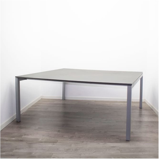 Mesa de juntas en gris ceniza de 180cm