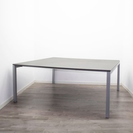 Mesa de juntas en gris ceniza de 180cm