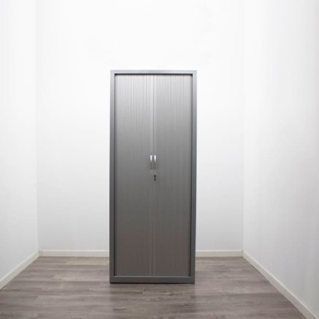 Armario metálico gris con puerta persiana de 80cm