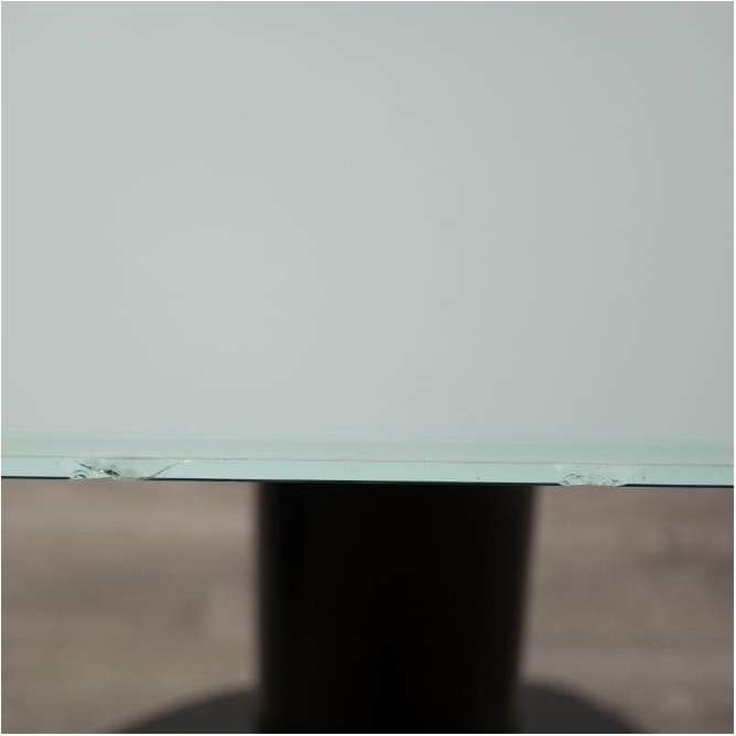 Mesa de juntas ovalada de cristal y peanas metálicas de 200cm