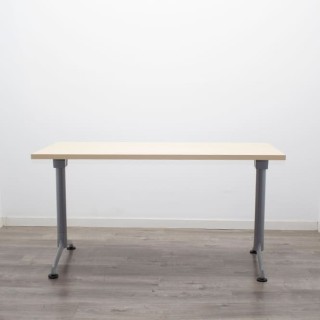Mesa operativa melamina maple y patas grises de 140cm 2