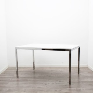 copy of Mesa operativa blanca con patas aluminizadas 180cm 2