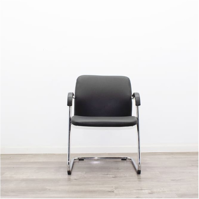 Silla confidente napel negro y estructura cromada