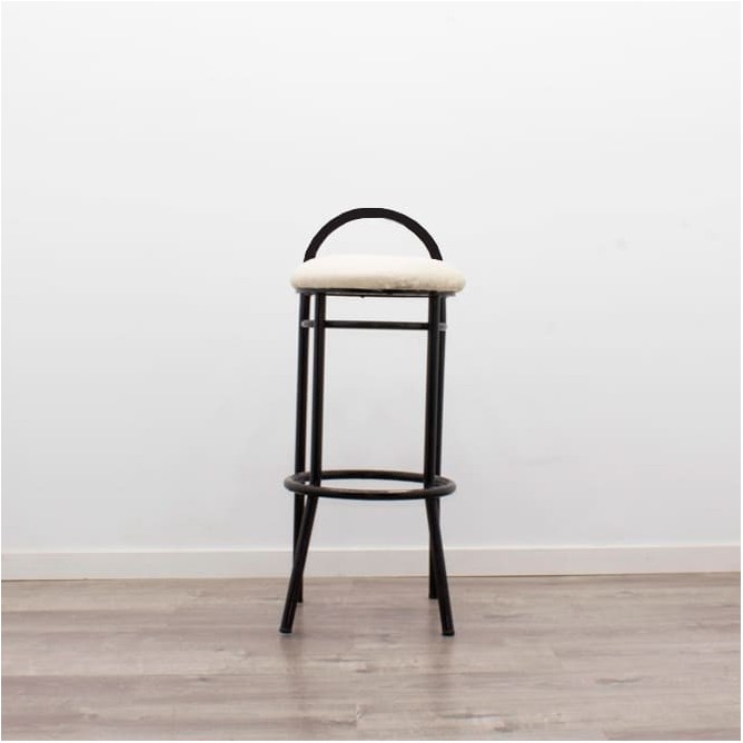 Taburete de 4 patas negra asiento color a elegir