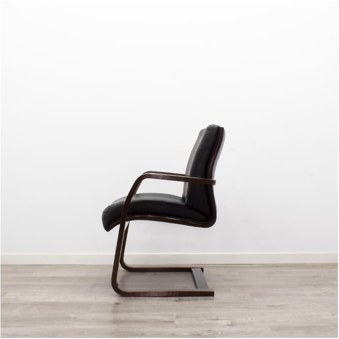copy of Silla confidente polipiel negra con base patín