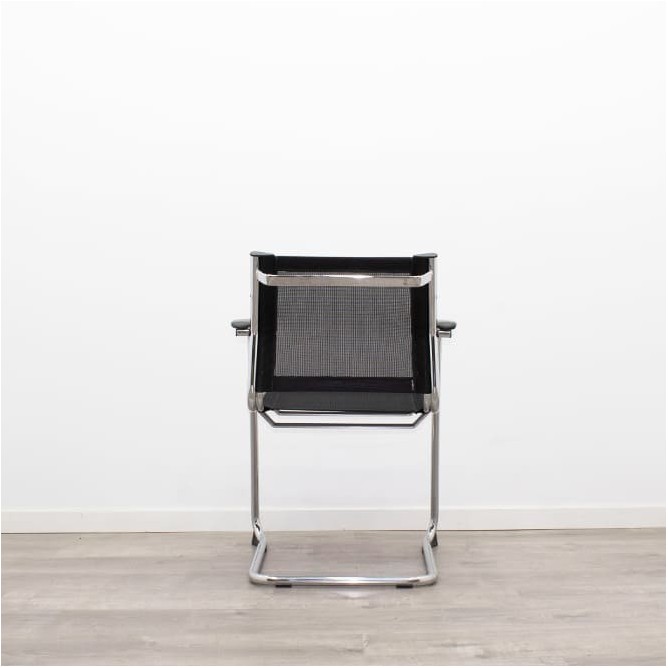 Silla confidente en tela gris claro con base patín negra - Mercaoficina