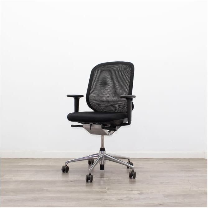 Silla operativa respaldo malla y asiento tapizado negro