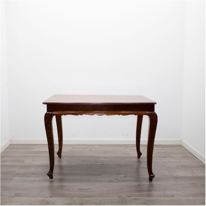 Mesa de juntas clásica en madera raíz