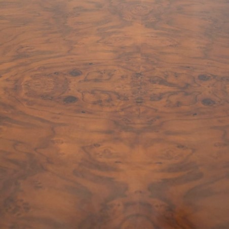 Mesa de juntas clásica en madera raíz