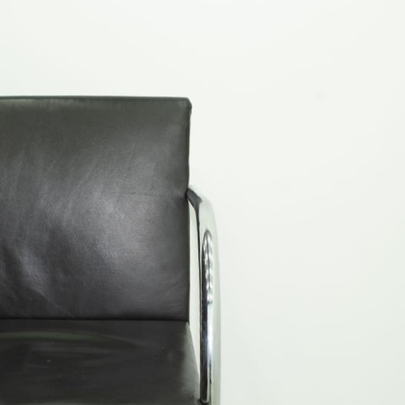 Silla confidente napel negro base patín cromado