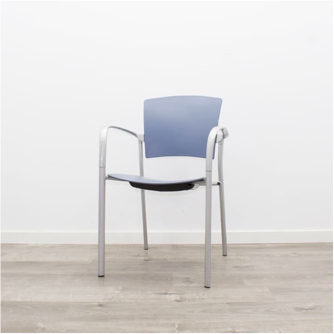 Silla colectividad ENEA azul con brazos estructura gris