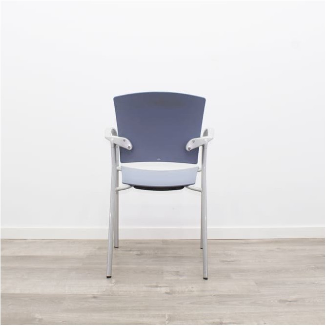 Silla colectividad ENEA azul con brazos estructura gris