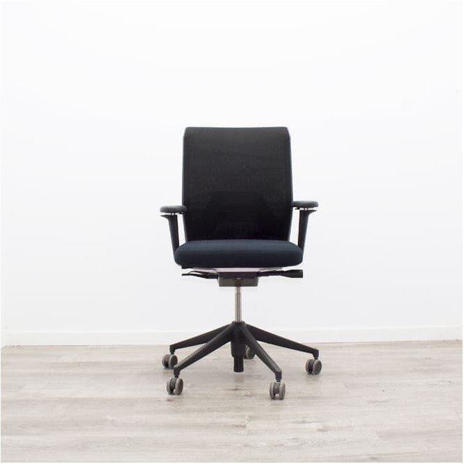 Silla operativa VITRA negra sincro