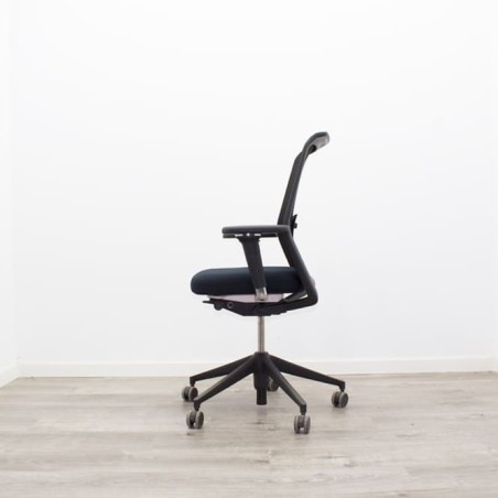 Silla operativa VITRA negra sincro