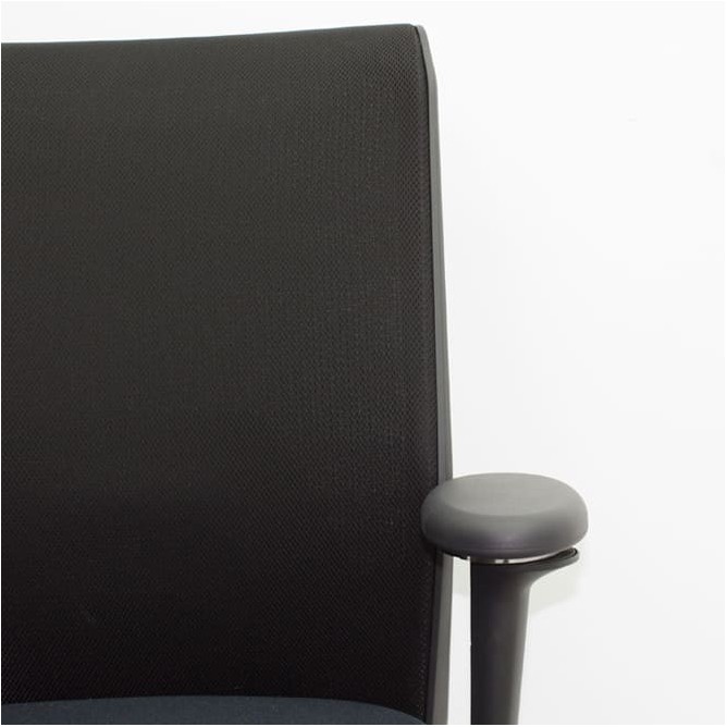 Silla operativa VITRA negra sincro