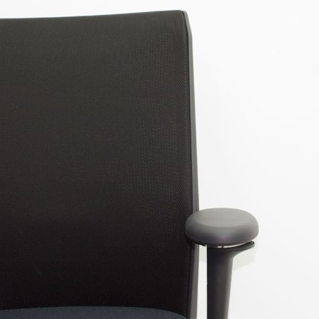 Silla operativa VITRA negra sincro