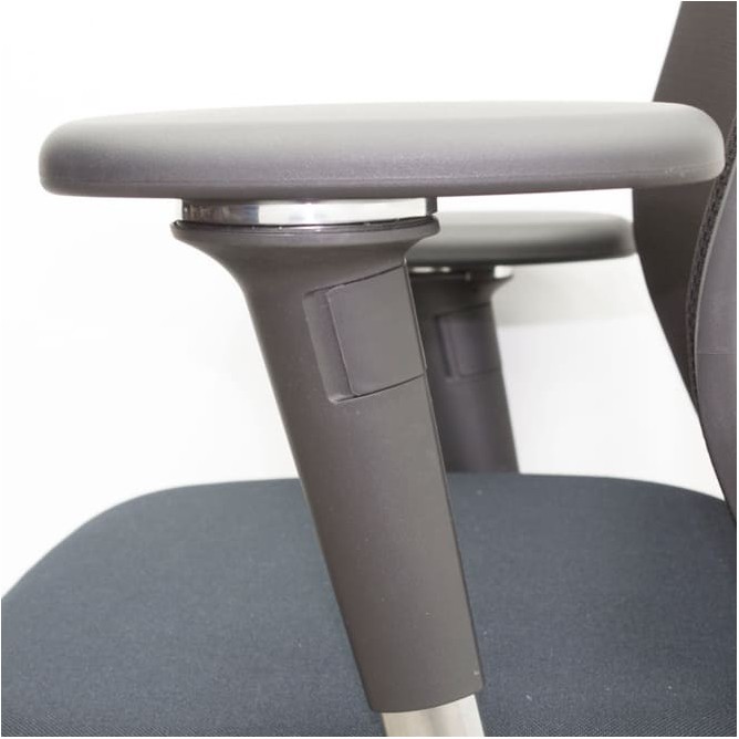 Silla operativa VITRA negra sincro