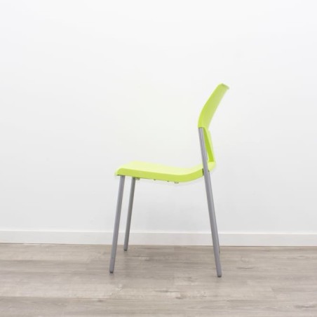 Silla colectividad verde fluor sin brazos