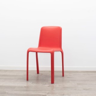 Silla colectividad Polipropileno rojo sin brazos 2