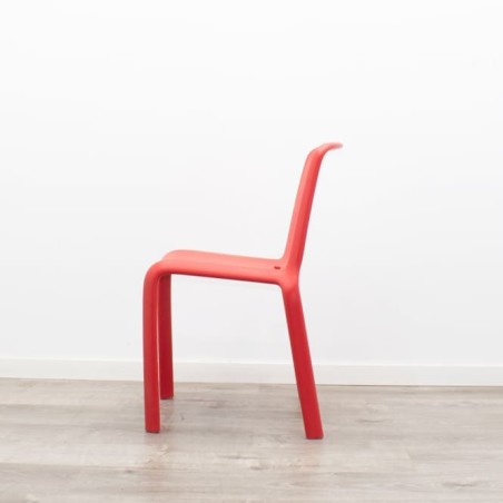 Silla colectividad Polipropileno rojo sin brazos