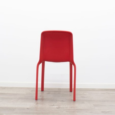 Silla colectividad Polipropileno rojo sin brazos
