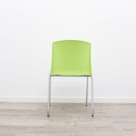 Silla colectividad verde sin brazos