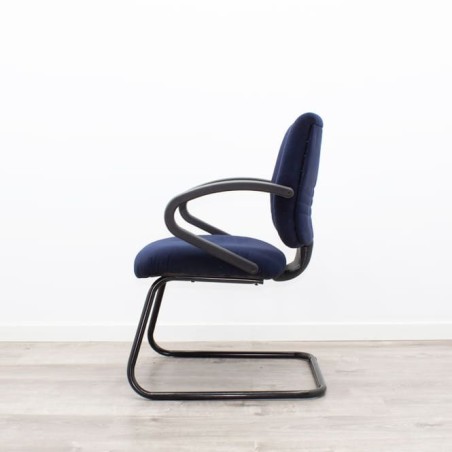 Silla confidente azul marino base patín