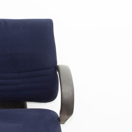 Silla confidente azul marino base patín