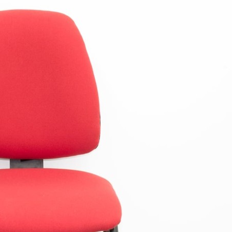 Silla confidente roja sin brazos