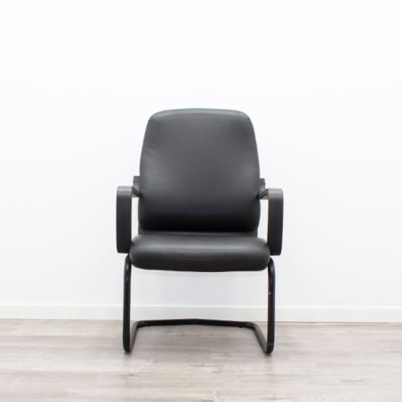 Silla confidente napel negro con base patín