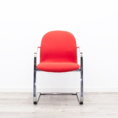 Silla confidente roja base patín cromada