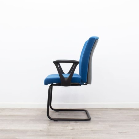 Silla confidente azul o gris base patín
