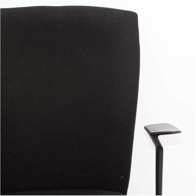Silla operativa negra brazos fijos basculante