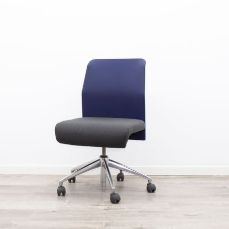 Silla operativa bicolor azul y gris