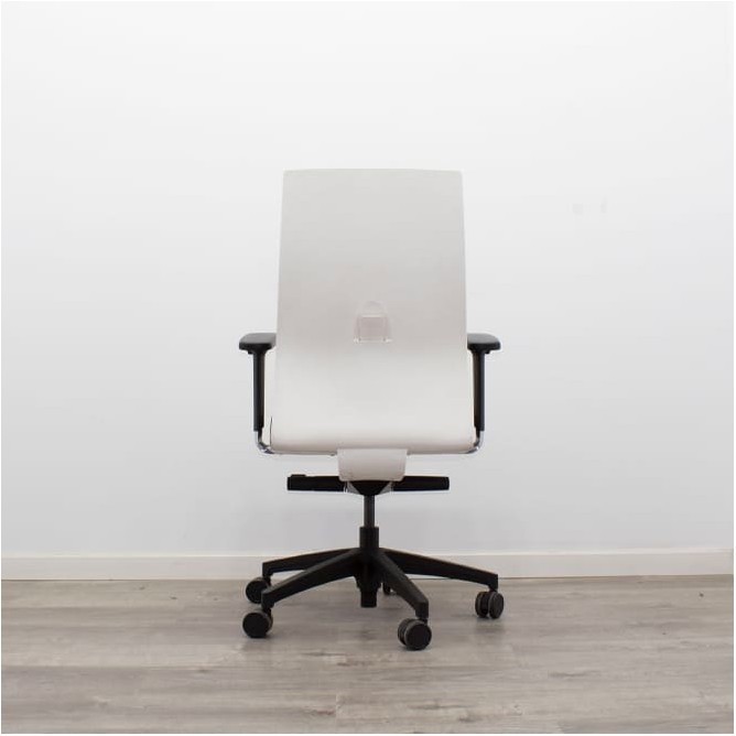 Silla operativa Touch Formas 5 carcasa blanca