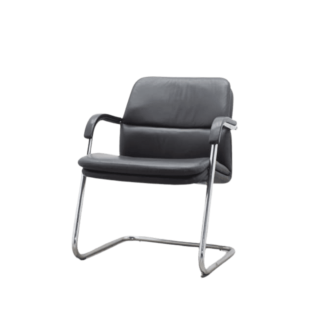 Silla confidente en piel con brazos y base patín