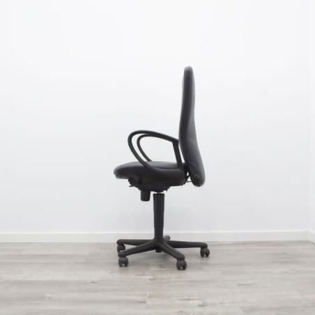 Silla operativa napel negro con brazos fijos