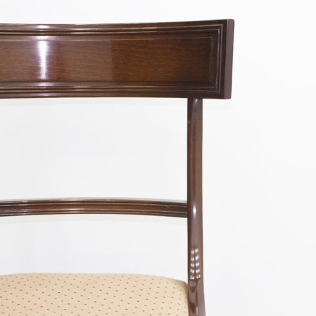 Silla madera nogal