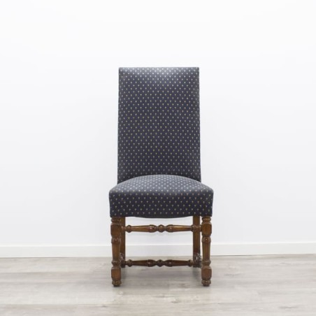 Silla clásica con pata torneada
