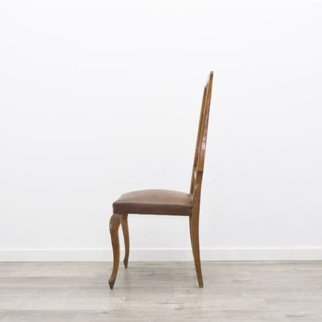 Silla de madera claro tapizado
