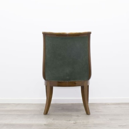 Sillón de madera con brazos terciopelo